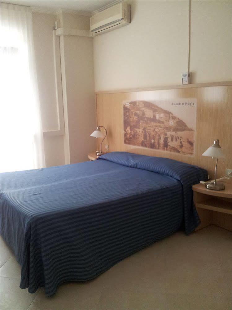 Hotel Centro Imperia Εξωτερικό φωτογραφία