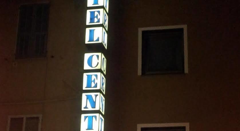 Hotel Centro Imperia Εξωτερικό φωτογραφία