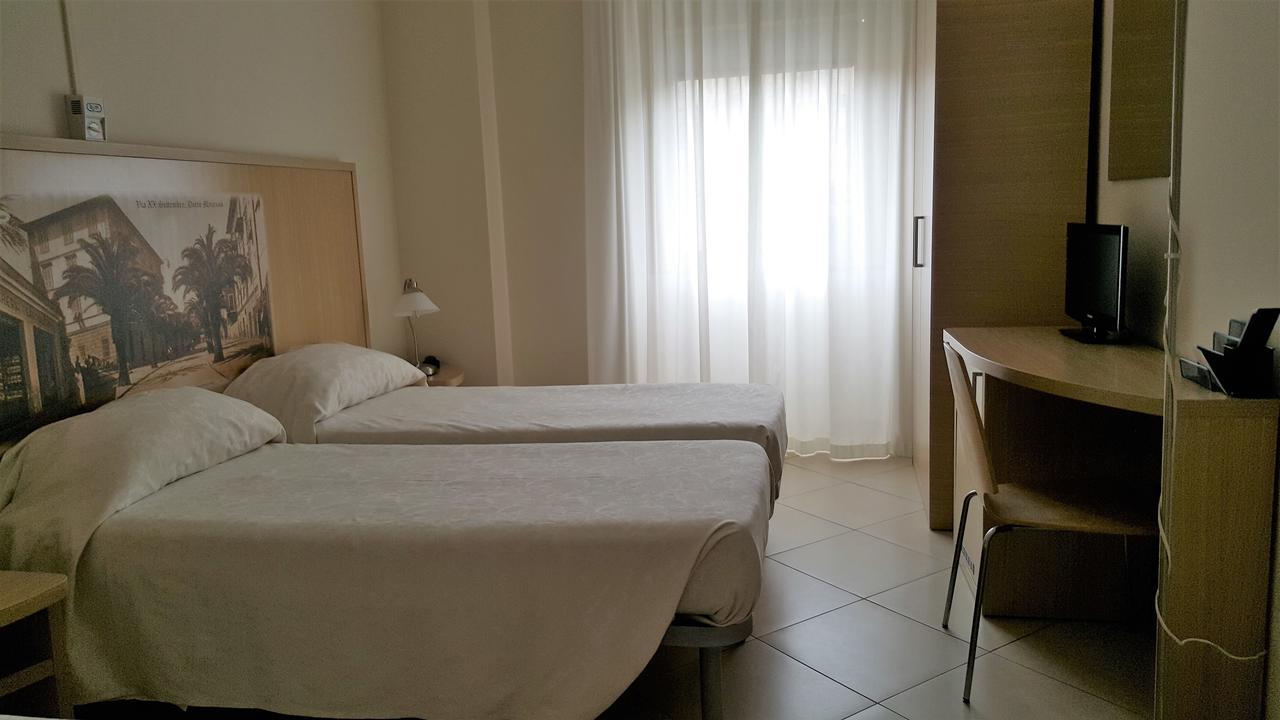 Hotel Centro Imperia Εξωτερικό φωτογραφία