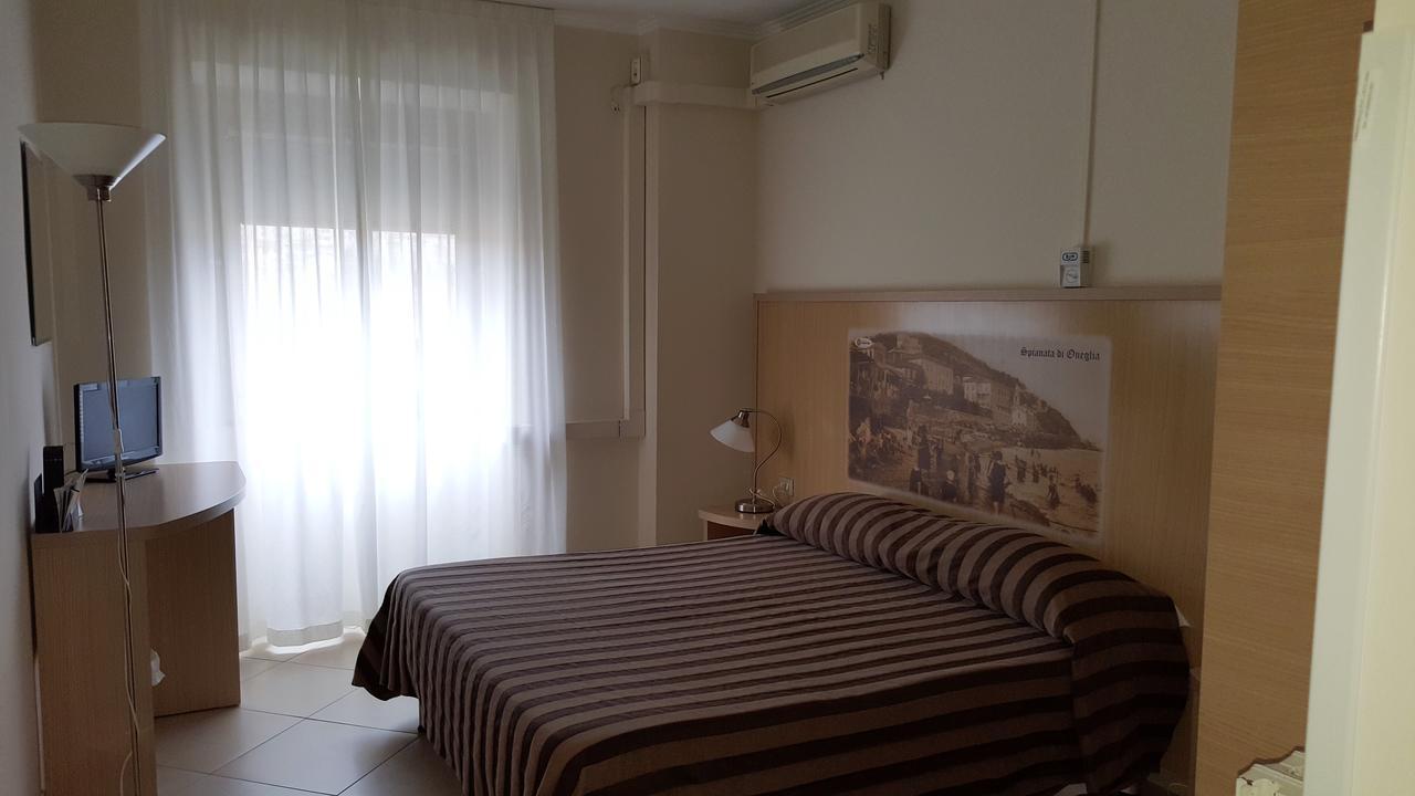 Hotel Centro Imperia Εξωτερικό φωτογραφία
