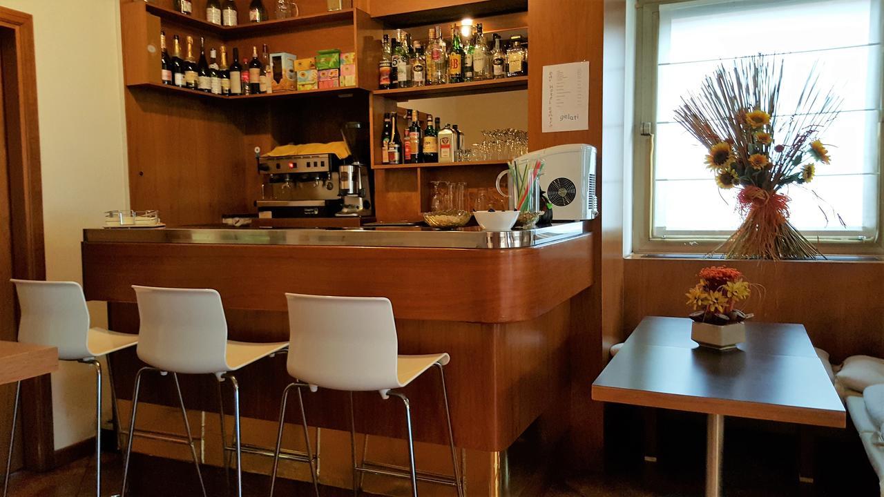 Hotel Centro Imperia Εξωτερικό φωτογραφία